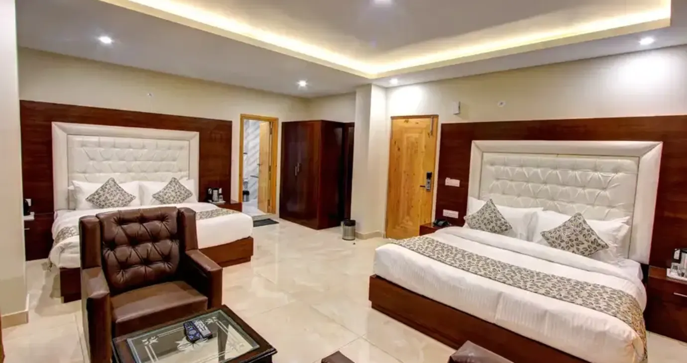 Family Room with River or Garden View