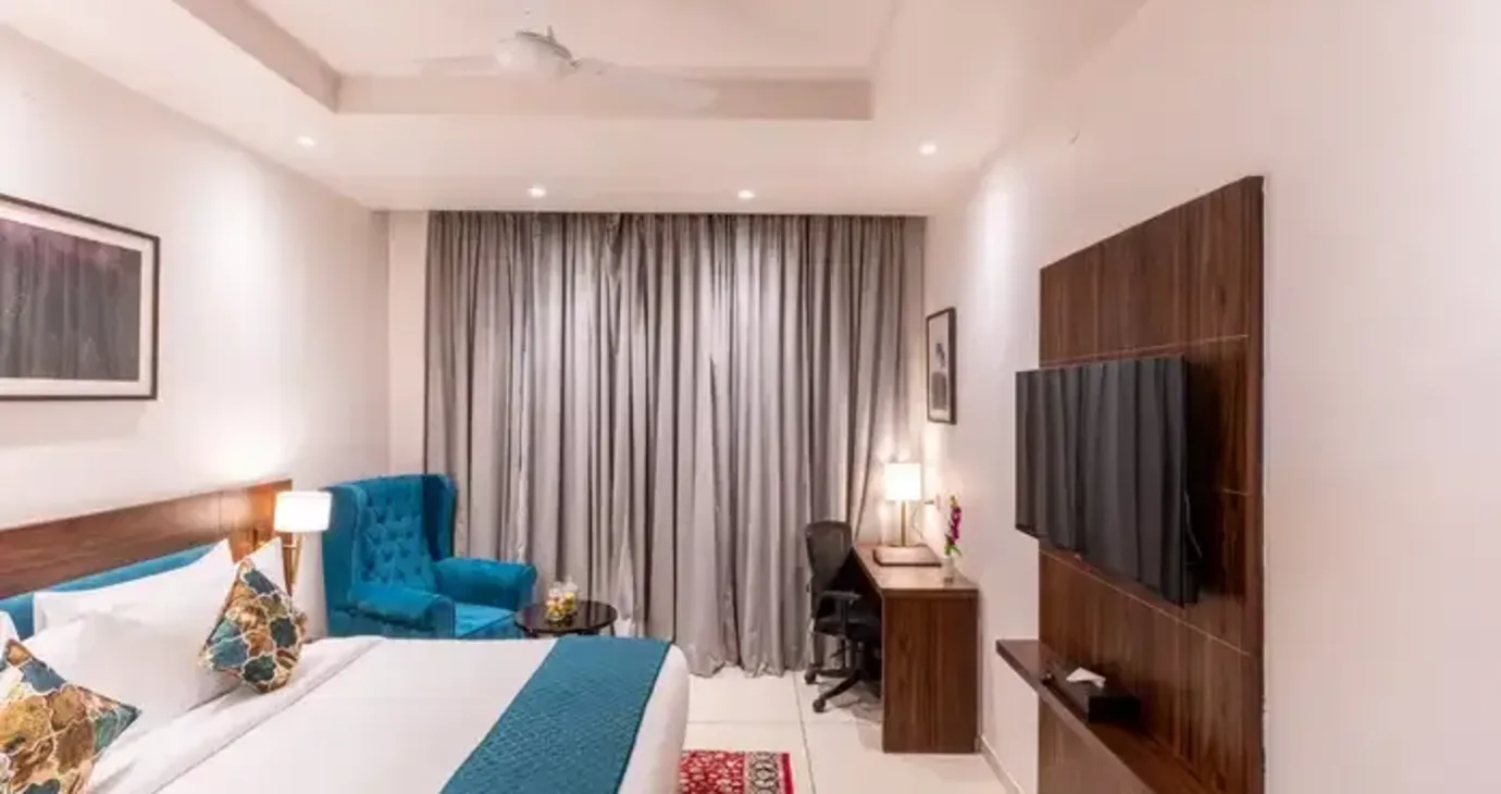 Executive Room