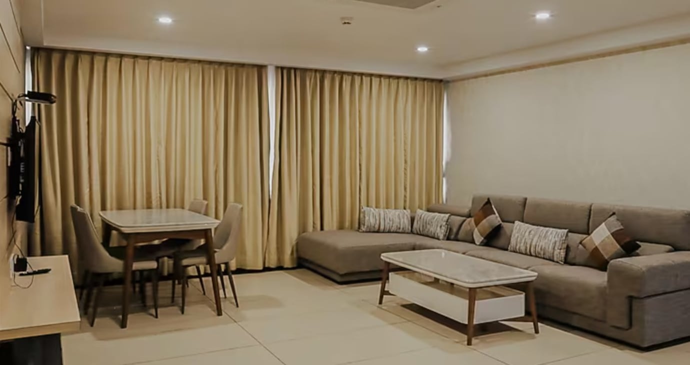 Deluxe Suite