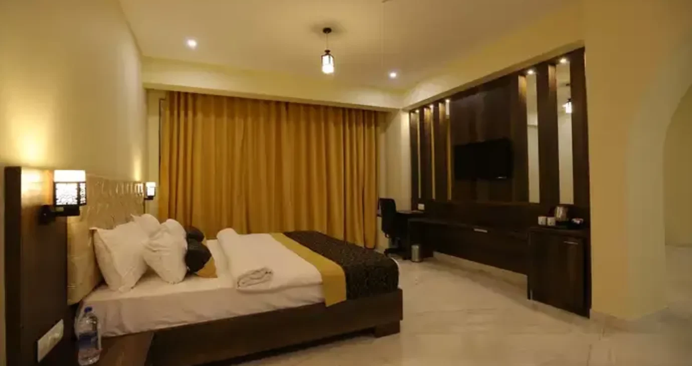 Premier Lake View Double Room