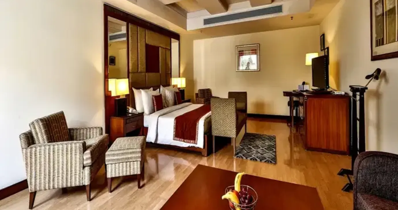 Deluxe Suite
