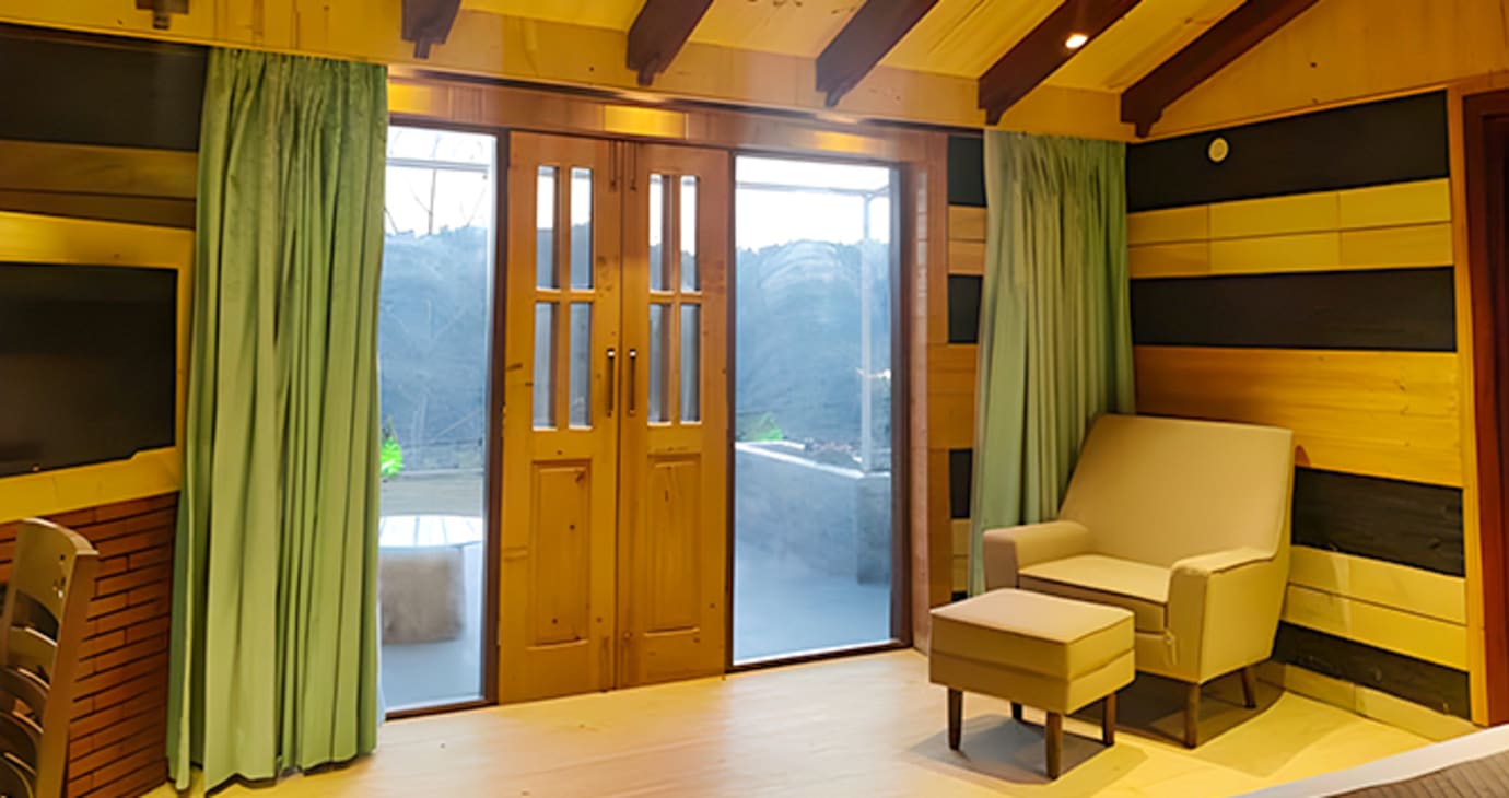 Luxury One Room Cottage