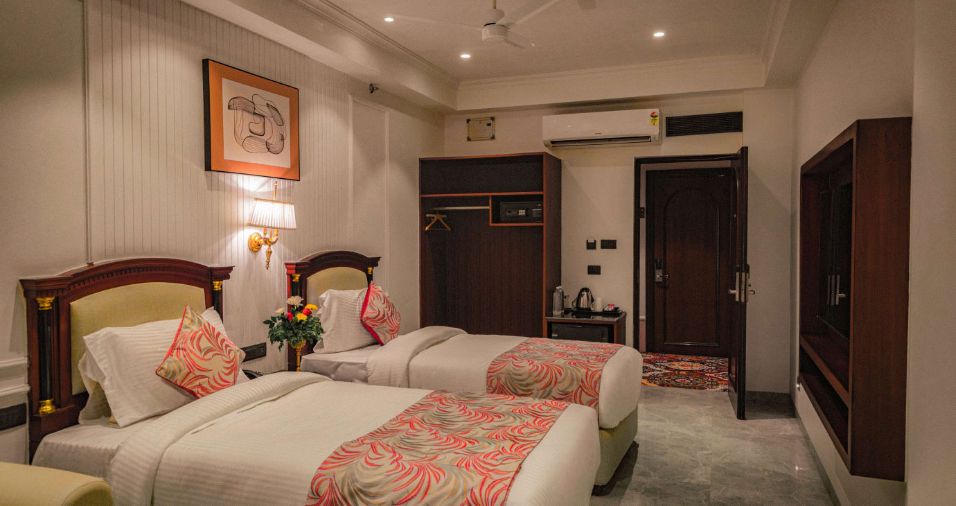 Deluxe Twin Room