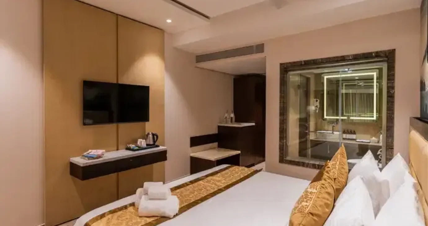 Deluxe Room with Balcony