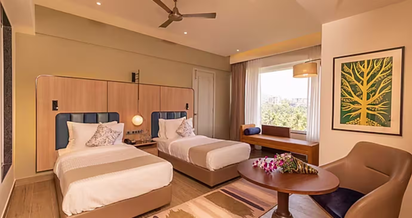 Club Twin Room