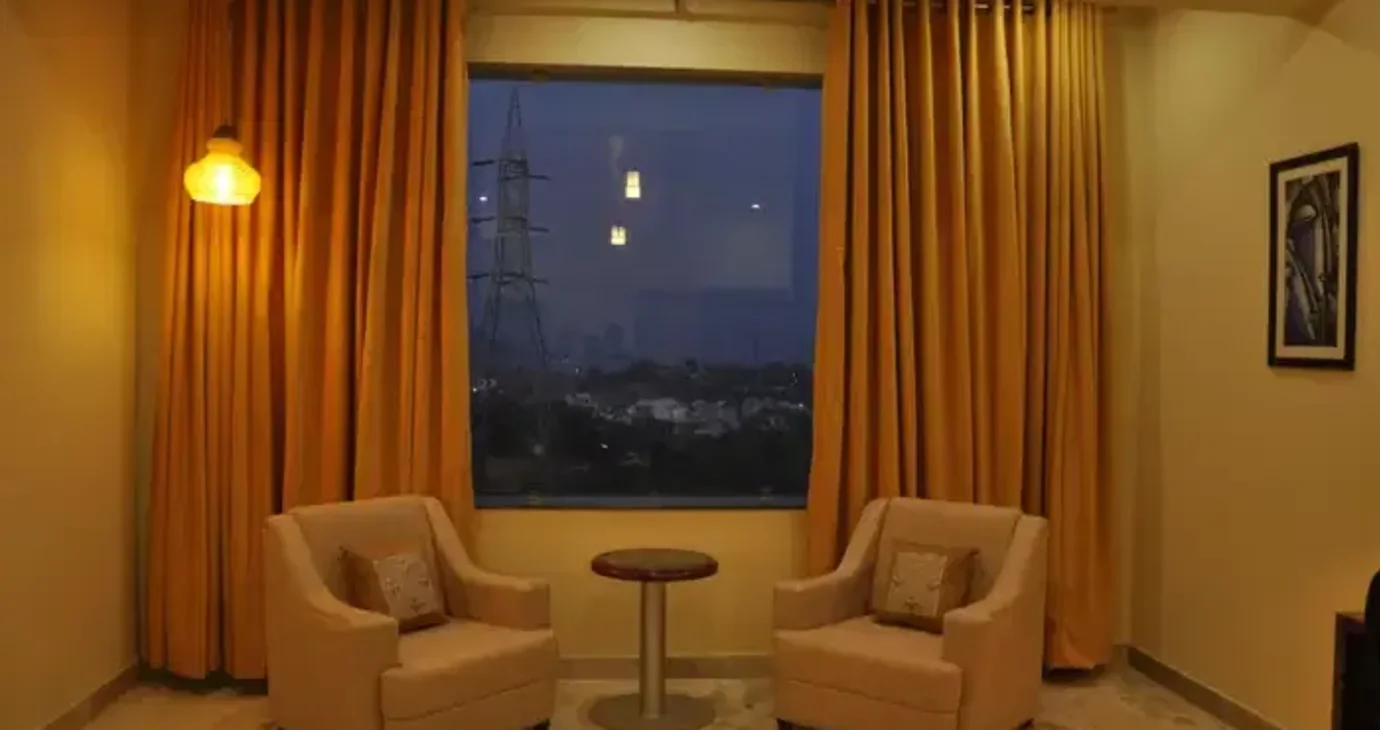 Premier Lake View Twin Room