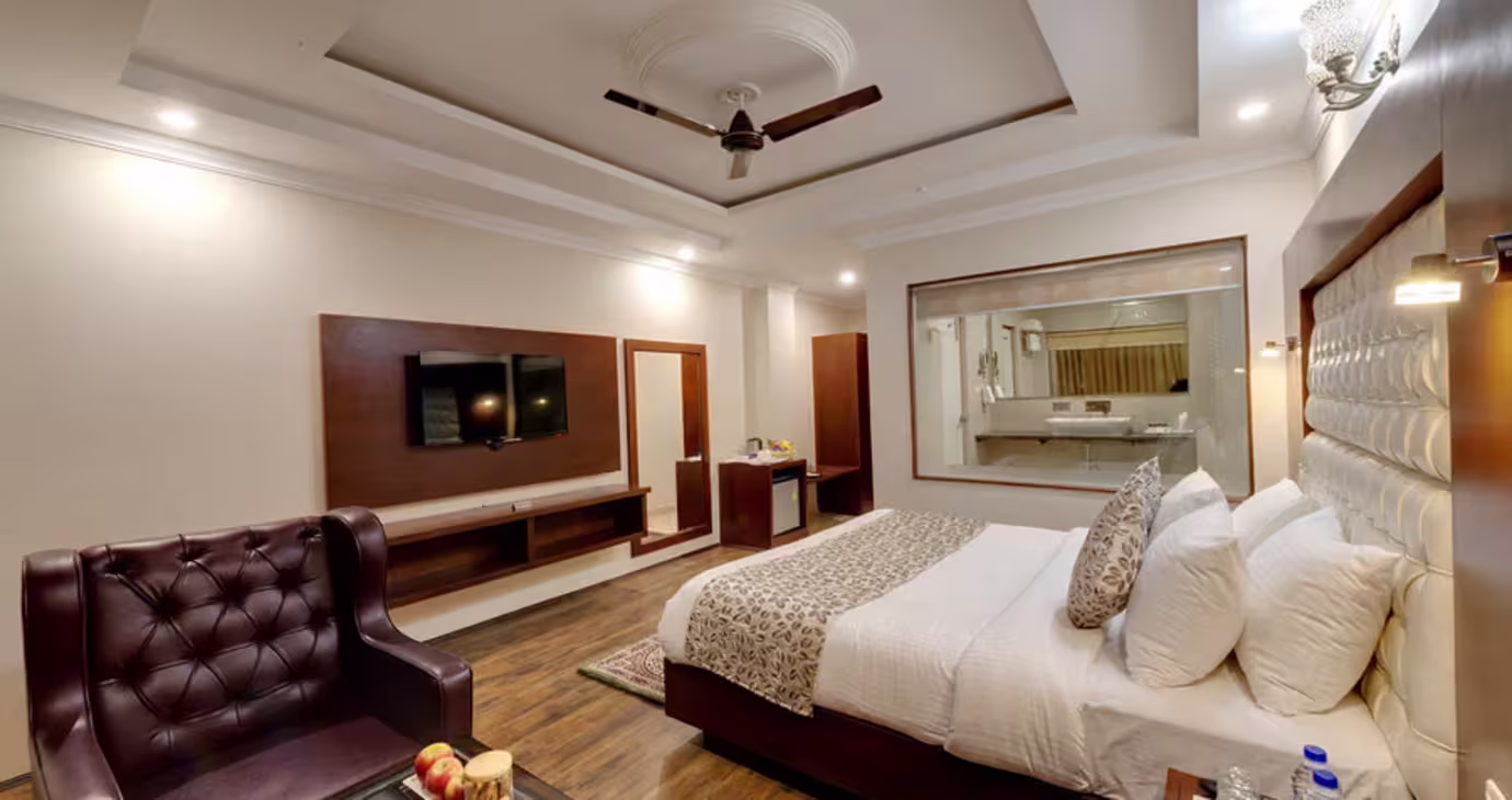 Club Room with River View