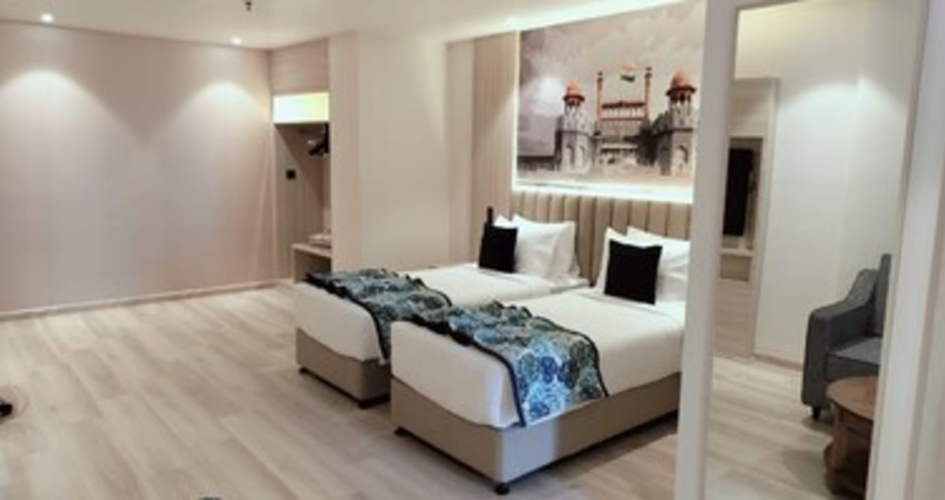 Club Twin Room With Balcony