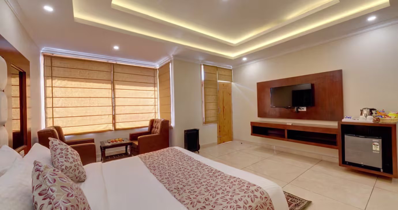 Premium Room with Balcony and River View