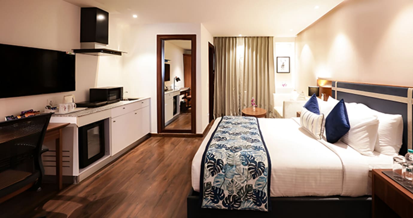 Executive Kitchenette room with Balcony