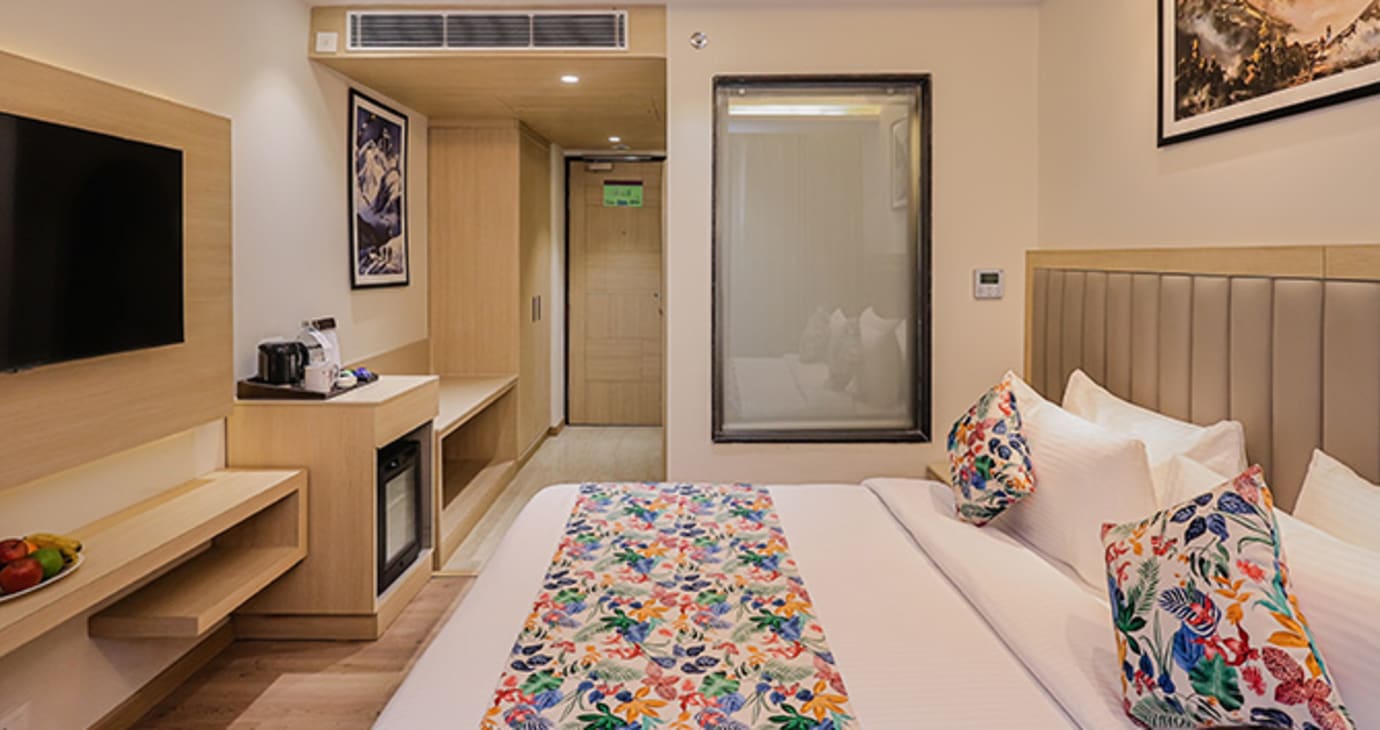 Studio Balcony Room