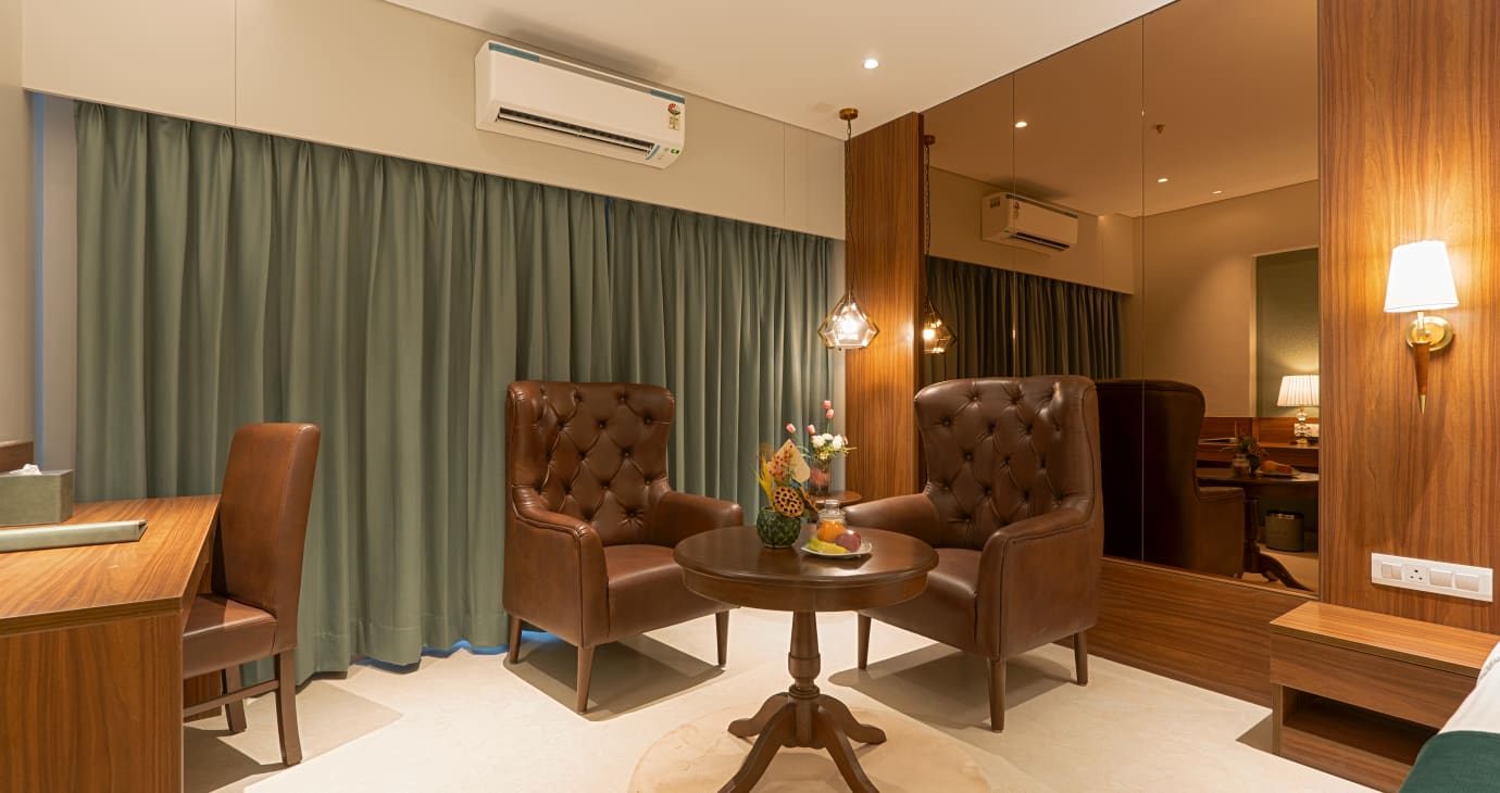 Club King Room