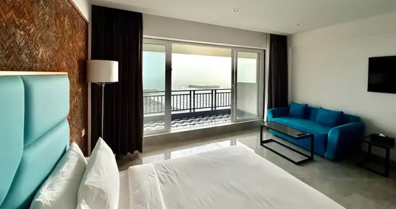 Sea View King Balcony Room
