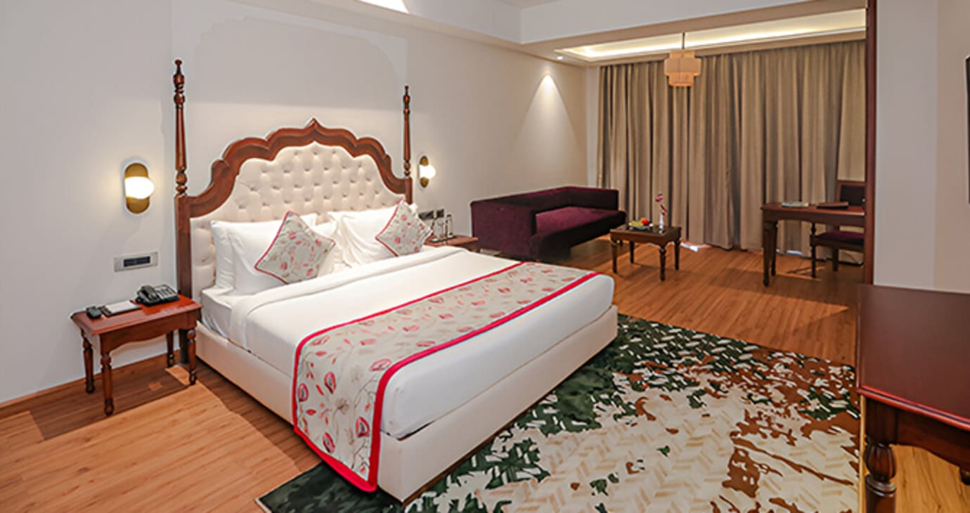 Mughal Club with Balcony Room