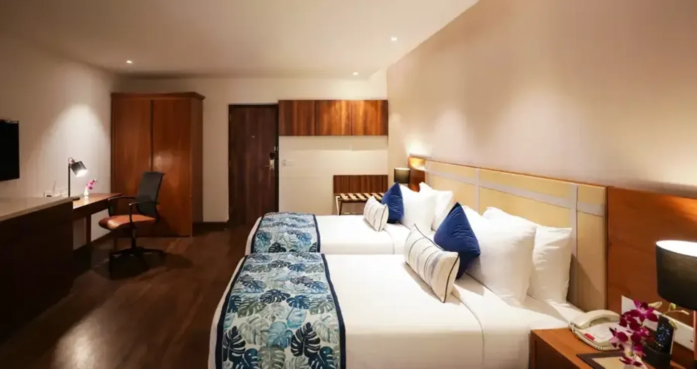 Executive Twin Room with Balcony