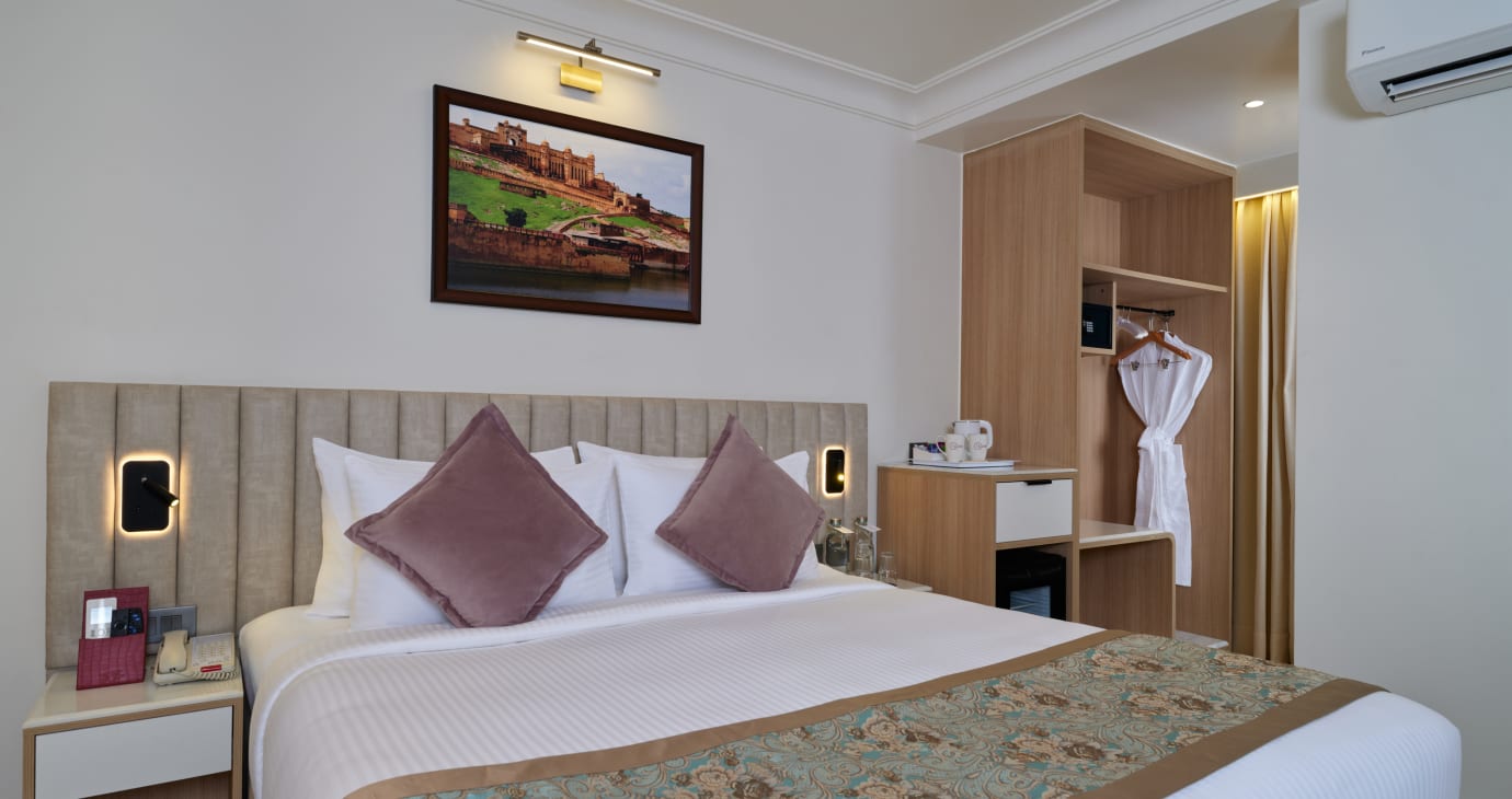 Super Deluxe Room