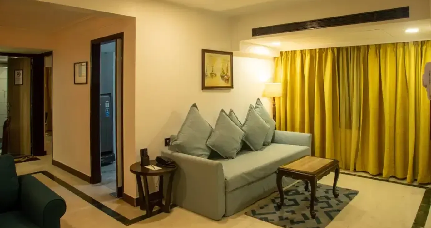One Bedroom Apartment