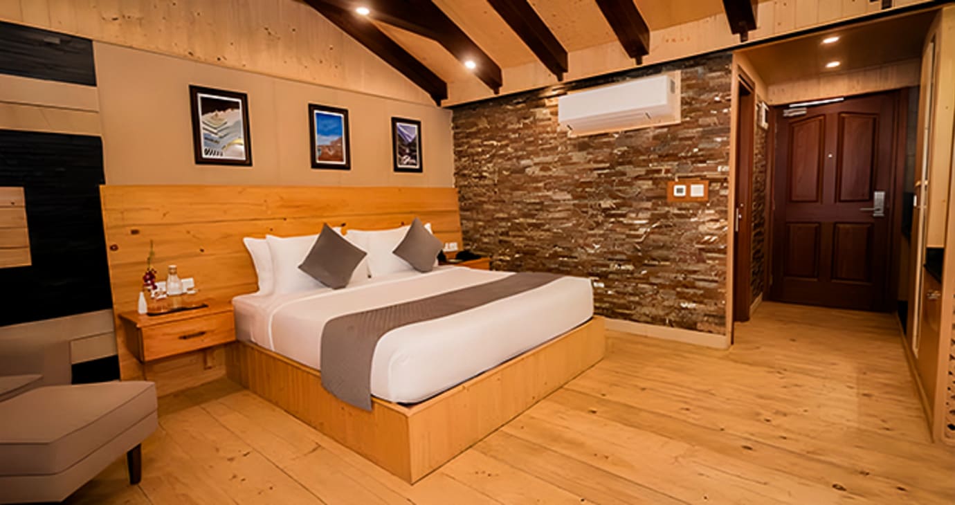 Luxury One Room Cottage