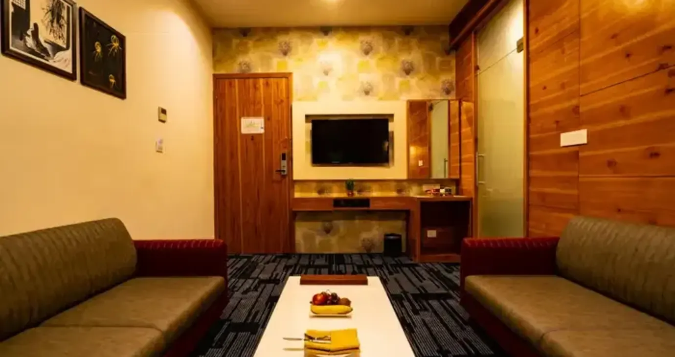Deluxe Suite