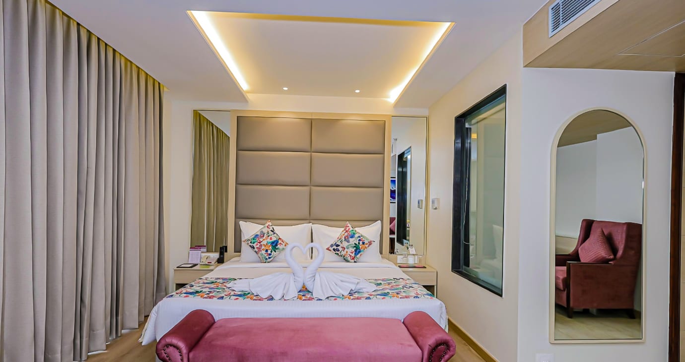 Executive Balcony Room