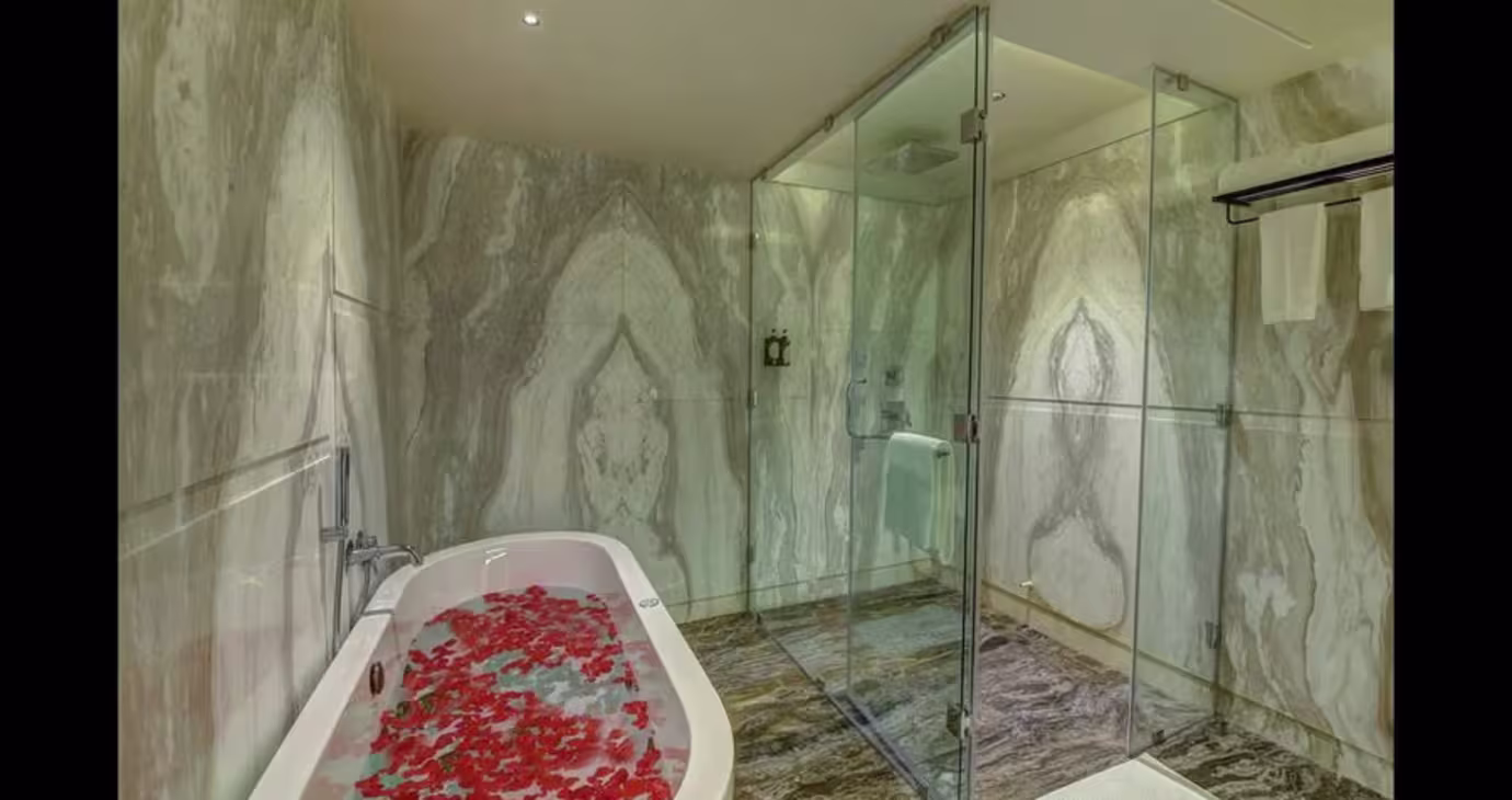 Premium Suite Room