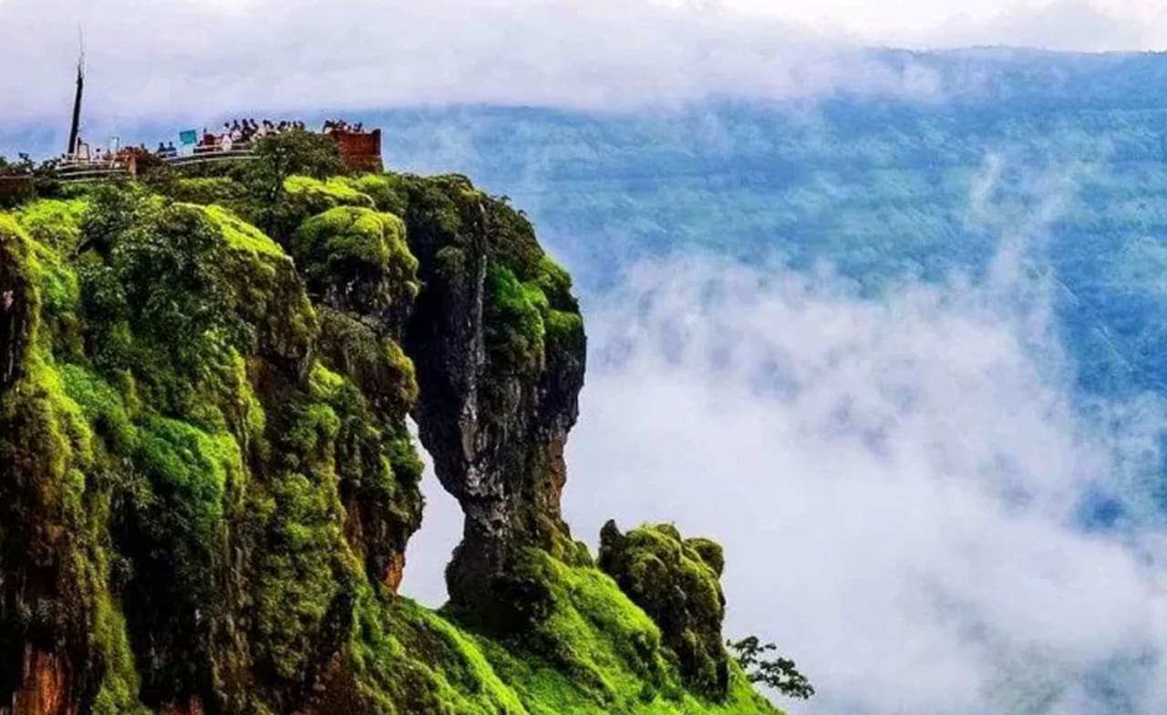 Regenta Place, Green Leaf, Mahabaleshwar