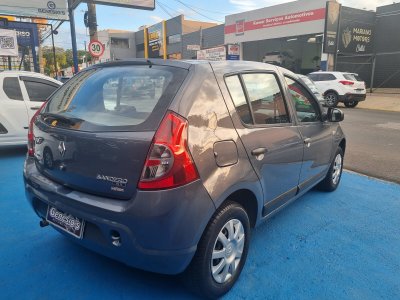 RENAULT - SANDERO EXPRESSION 1.6 FLEX 2010 COMPLETO