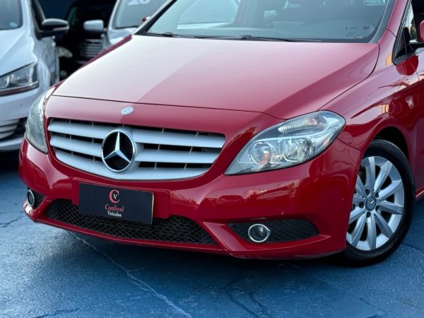 MERCEDES B200 1.6 TURBO 2013 AUTOMÁTICO