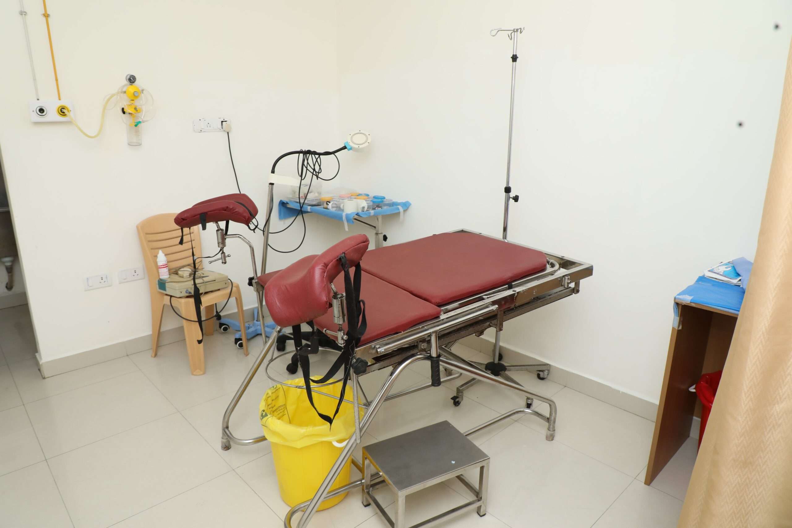 Supreme Hospital Labour Ward delivery table