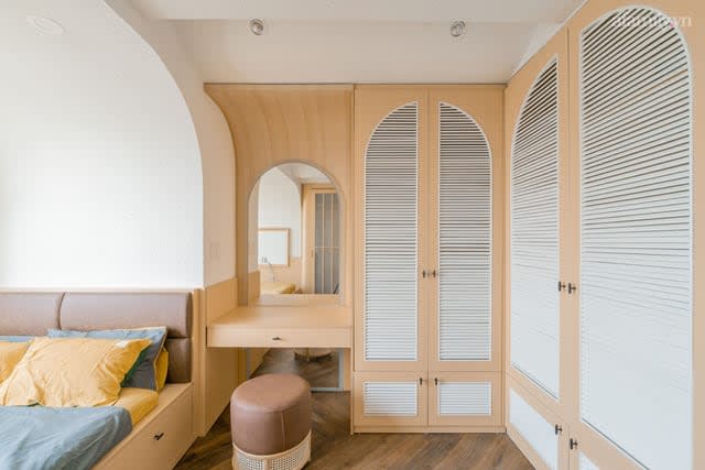 Căn hộ 92m² hiện đại ở Hà Nội với thiết kế tường bo tròn đặc biệt thu hút, gia chủ tiết lộ chi phí hết 1,5 tỷ - Ảnh 7. Căn hộ 92m² hiện đại ở Hà Nội với thiết kế tường bo tròn đặc biệt thu hút, gia chủ tiết lộ chi phí hết 1,5 tỷ - Ảnh 7.
