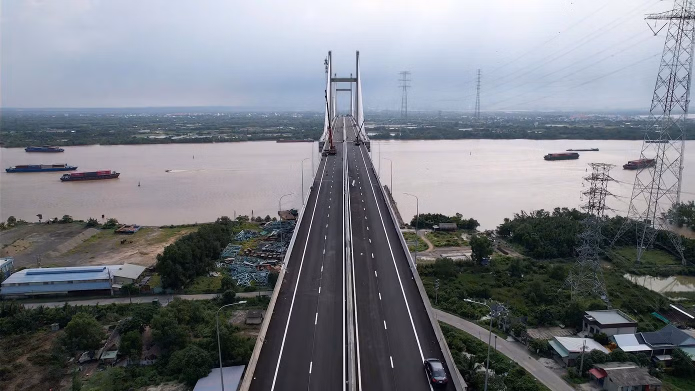 Cao tốc Bến Lức - Long Thành trước giờ thông tuyến- Ảnh 6.