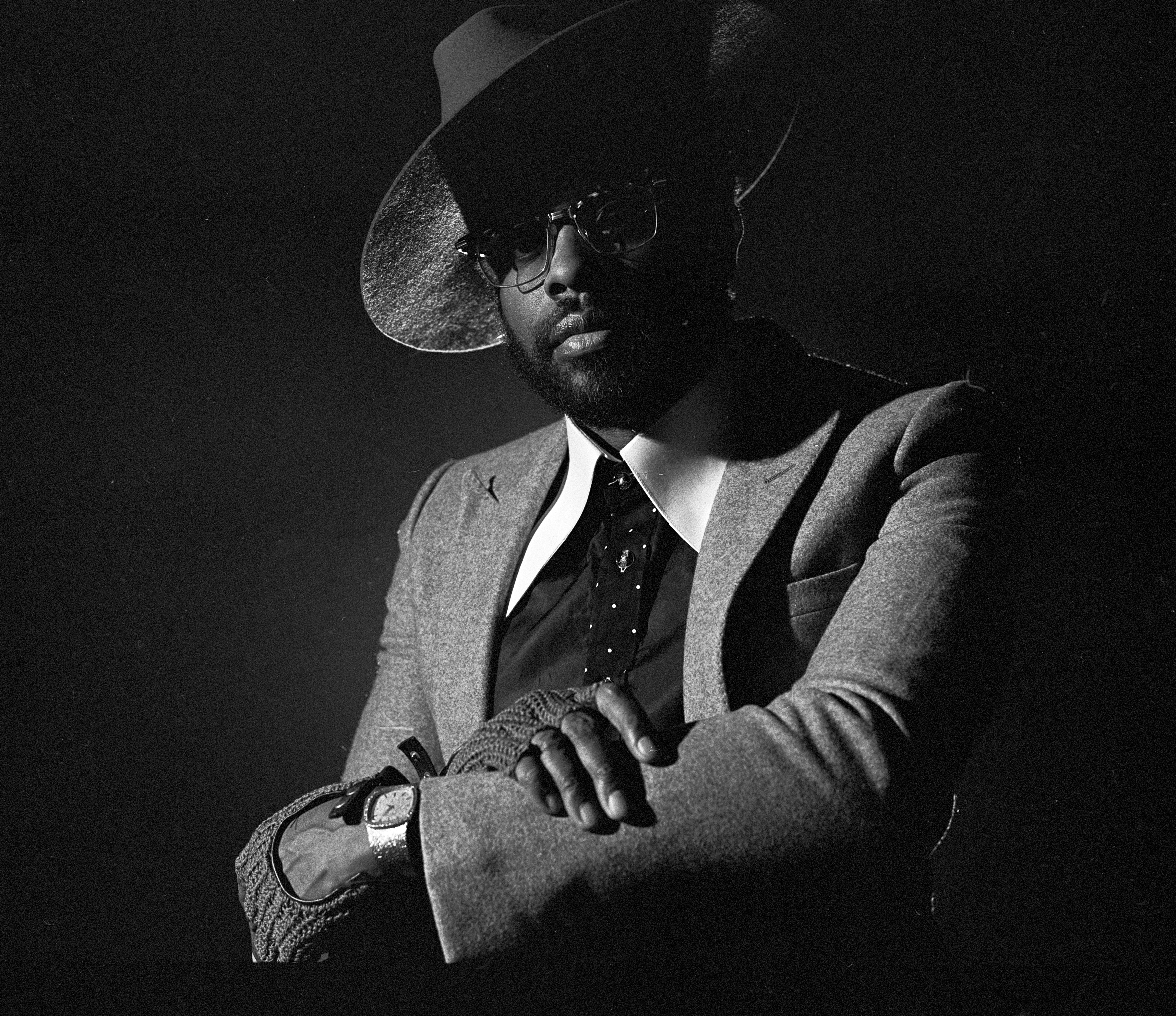 Going. | Adrian Younge: Something About April  - Klub Jassmine