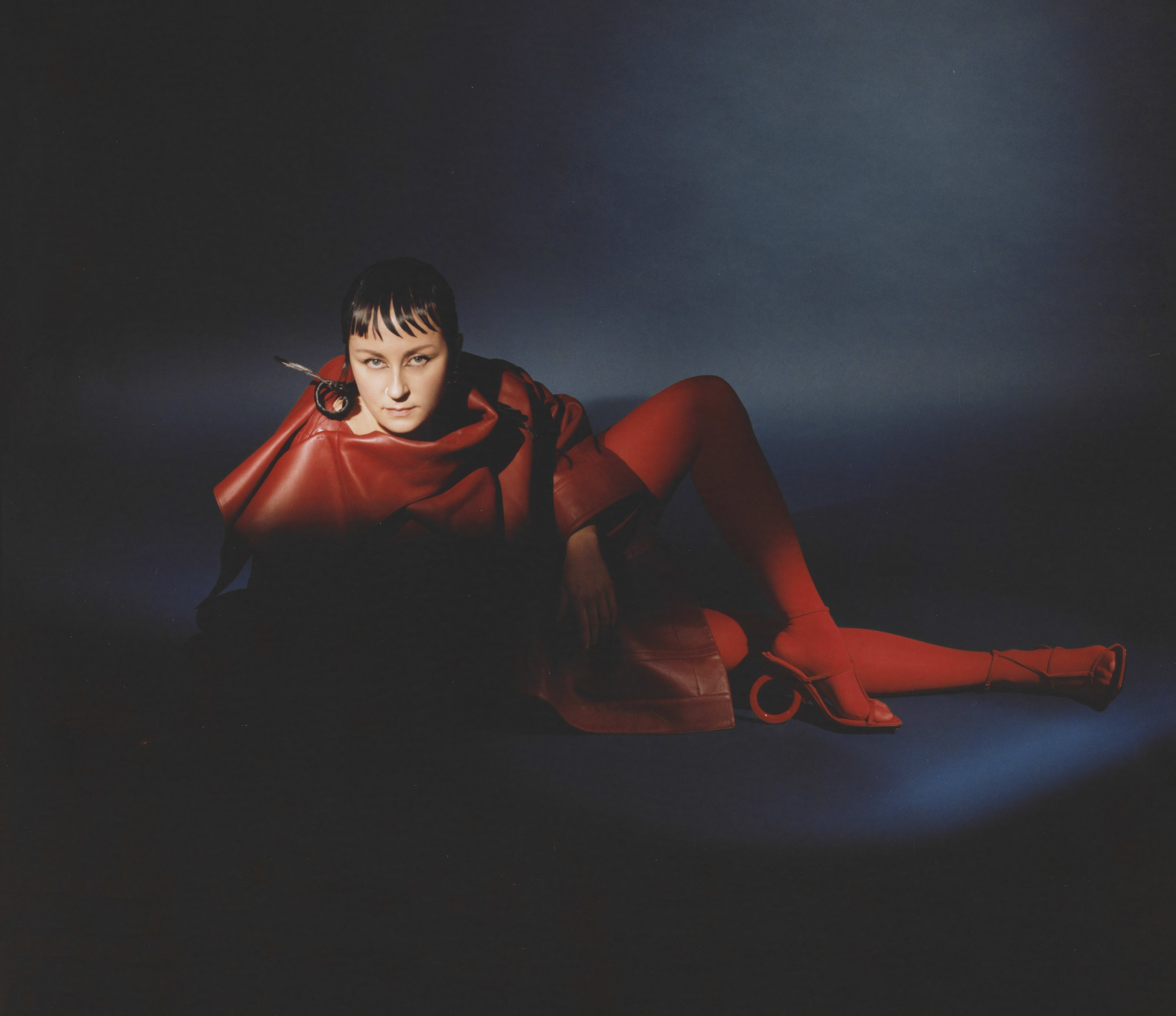 Going. | Paulina Przybysz: Insides - Klub Jassmine