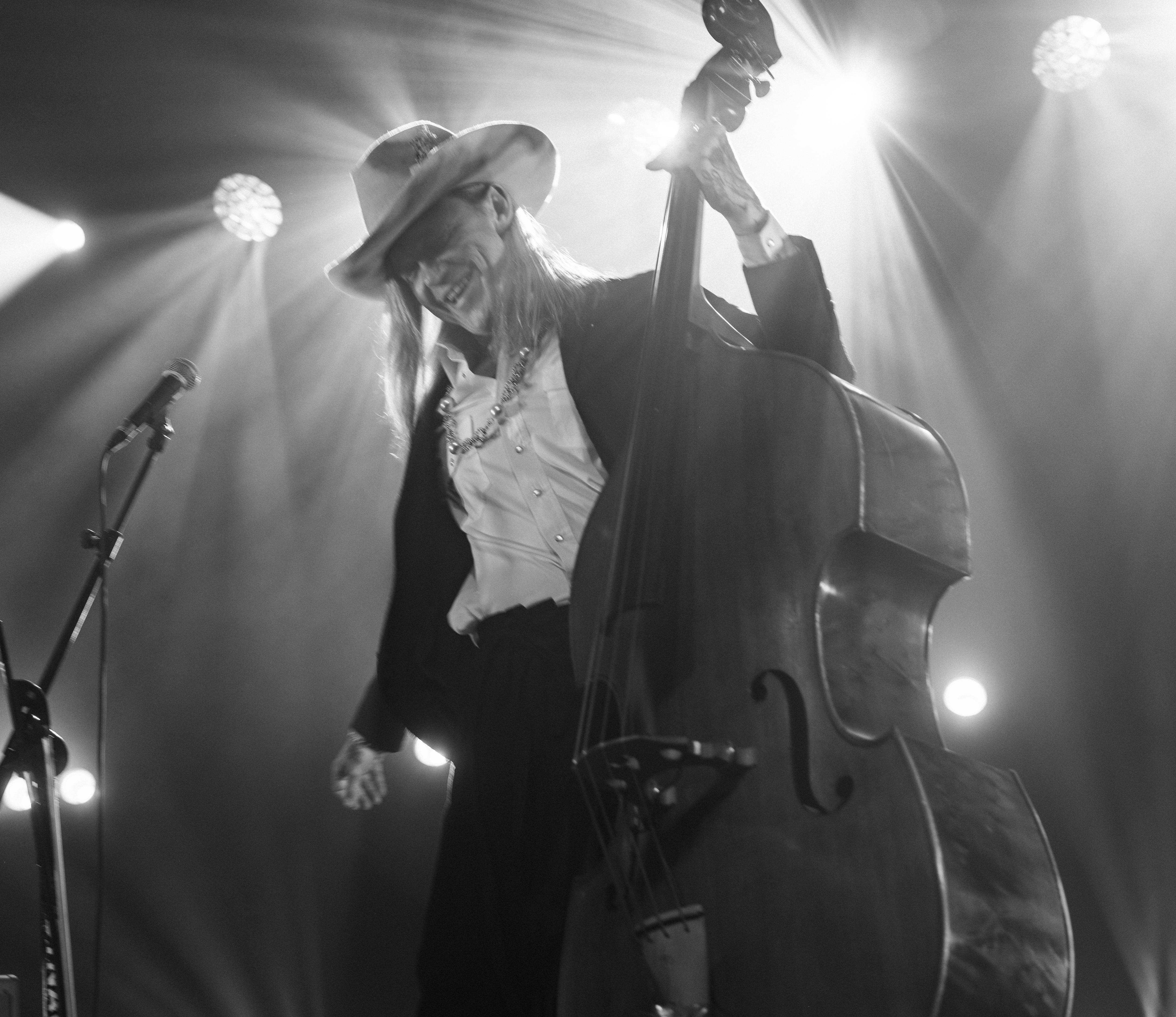 Going. | Wojtek Mazolewski Quintet - Klub Jassmine