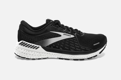 where can i buy brooks shoes near me