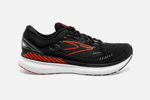 brooks arch support sneakers