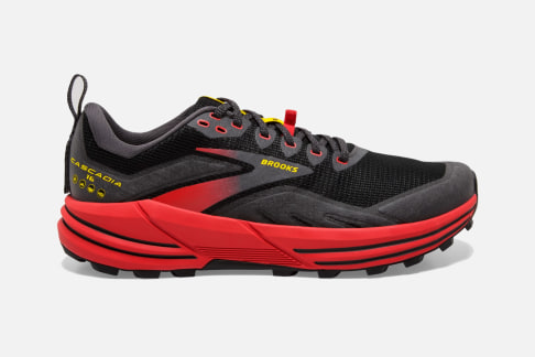 brooks shoes retail stores