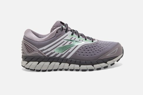 brooks running shoes clearance