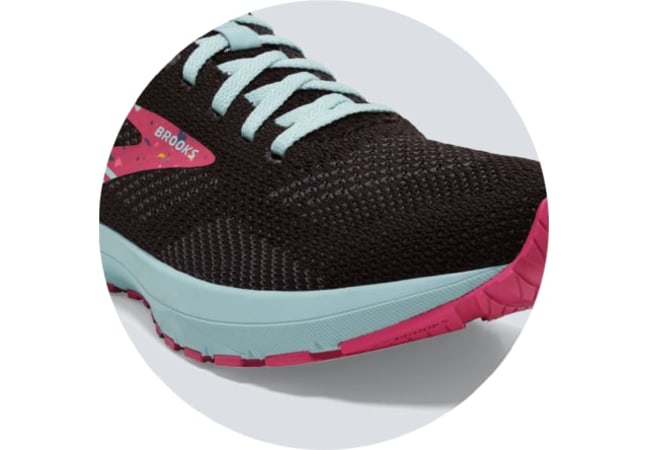 brooks memory foam shoes