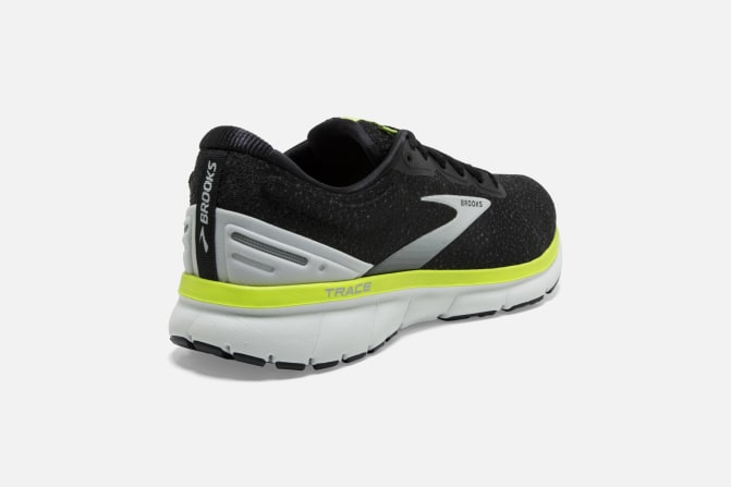 brooks trace shoes