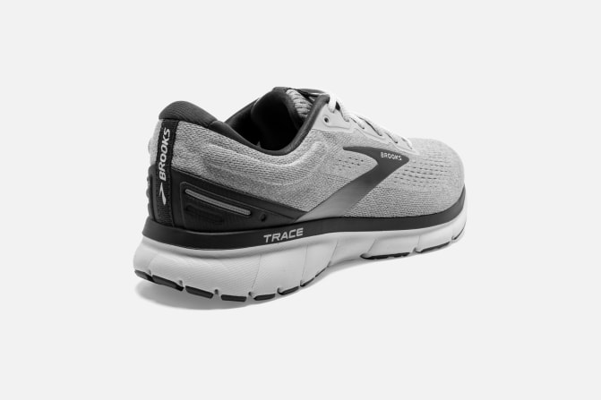 mens brooks trace