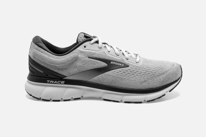brooks trace shoes