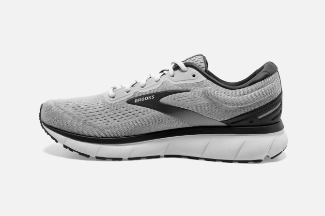 mens brooks trace