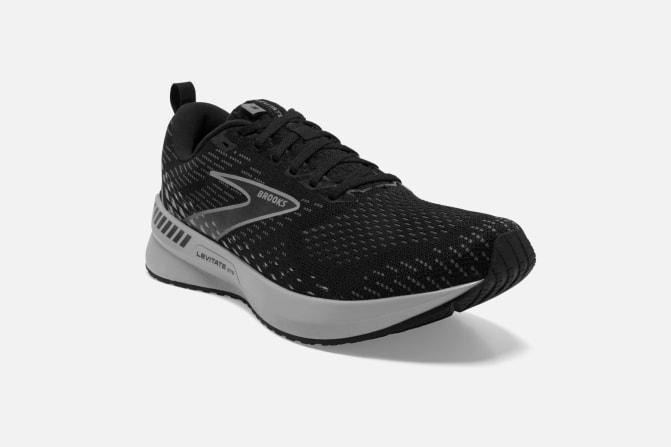 brooks levitate 1 mens