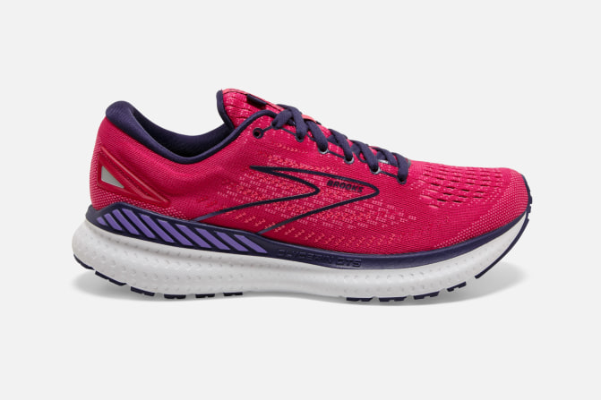brooks gts 19 women's