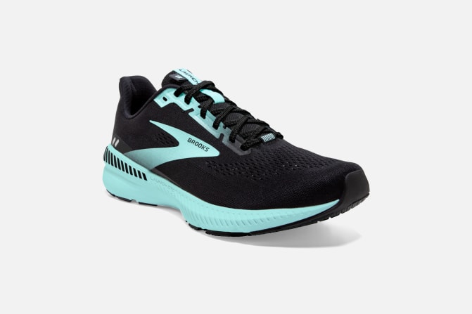 brooks launch size 8