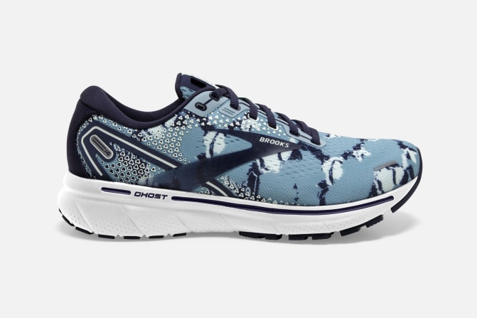 ghost sneakers brooks
