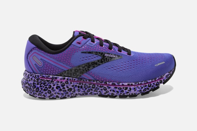 brooks ghost running womens