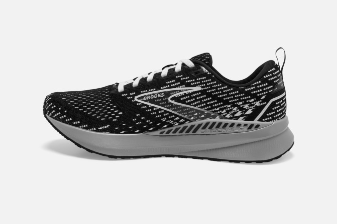 brooks levitate gts 5