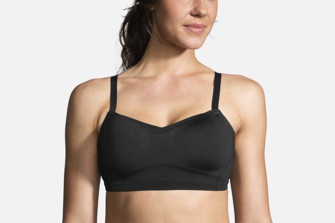 brooks fineform sports bra